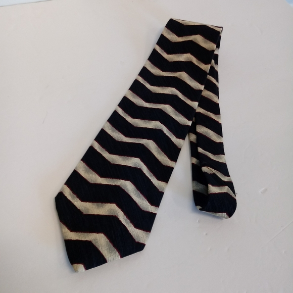 NWT Geoffrey Beene C Texture Stripe Silk Tie Necktie